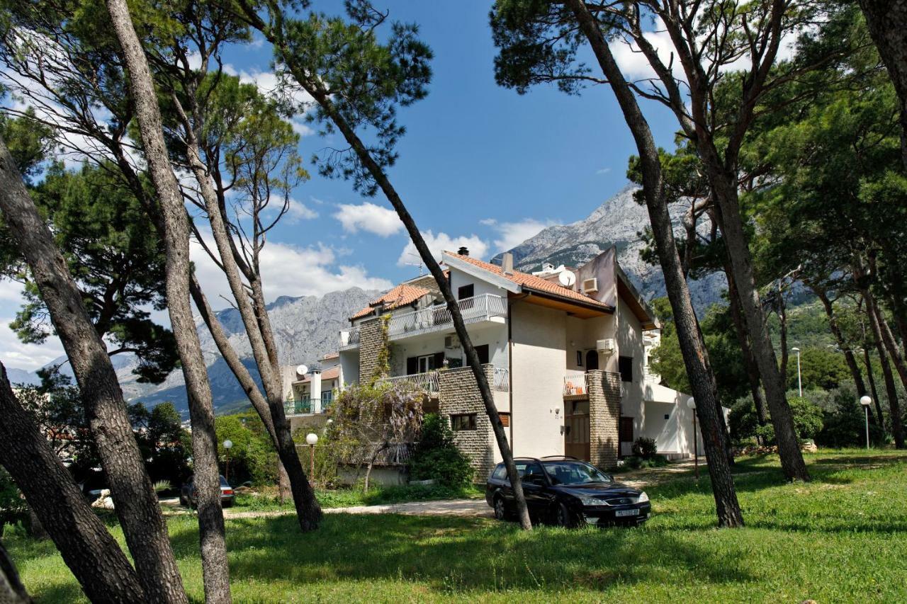 Apartment & Rooms Nugal Makarska Eksteriør billede